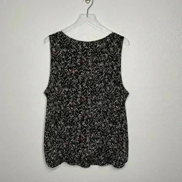 Torrid Black Tank Blouse Sheer w/ Elastic Band Hem 3 3X 22/24 - Picture 5 of 5